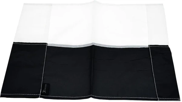 Precision Corner Flag - Black/ White